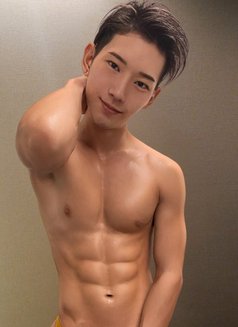 NONKE SPA - Male escort in Tokyo Photo 4 of 7