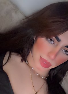 Nonos - Male escort in Riyadh Photo 2 of 6