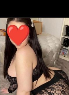 Nony - escort in Alexandria Photo 1 of 2