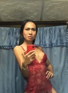 Noon - Transsexual dominatrix in Bangkok Photo 8 of 18