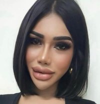 Noonewz Both - Acompañantes transexual in Al Ain