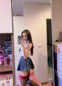 Noopepsi - Transsexual escort in Kuala Lumpur Photo 4 of 5