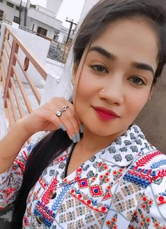 Noor Agency - escort in Dubai Photo 2 of 5
