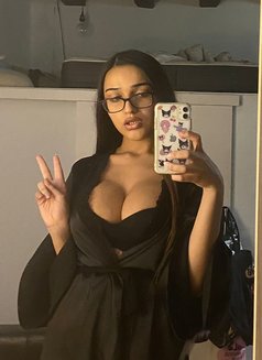 NOOR - Transsexual escort in Barcelona Photo 3 of 6