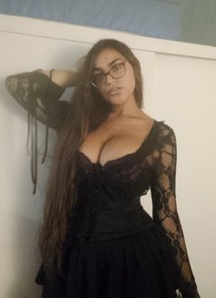 NOOR - Transsexual escort in Barcelona Photo 5 of 6