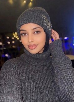 Noor - escort in Al Sohar Photo 1 of 3