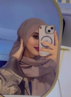 Noor - escort in Al Sohar Photo 2 of 3