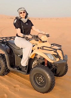 Noor Dxb - puta in Dubai Photo 1 of 5
