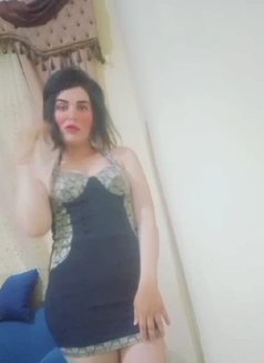 Noor - Transsexual escort in Dubai Photo 4 of 8