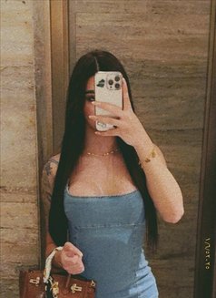 Noor - Transsexual escort in Riyadh Photo 6 of 7