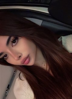 Noor - Transsexual escort in Riyadh Photo 9 of 10