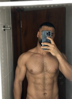 Noor - Acompañantes masculino in Muscat Photo 5 of 5