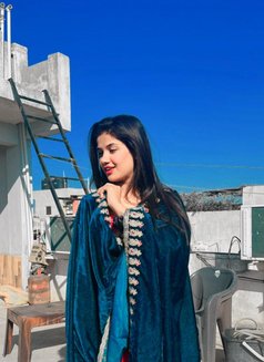 Noor - escort in Hyderabad Photo 1 of 16