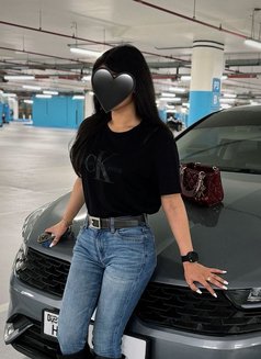 Noor Jvc - puta in Dubai Photo 1 of 10