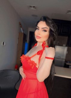 Noor - escort in Riyadh Photo 4 of 5