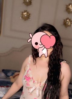 Noor - escort in Riyadh Photo 5 of 10