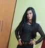 Noor - escort in Dubai Photo 2 of 3