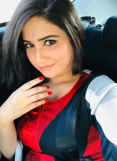 Noor Pakistani - escort in Muscat Photo 2 of 5