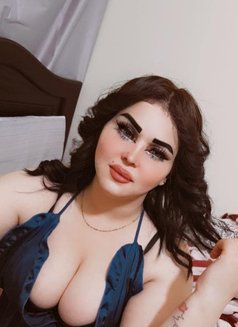 Noor syria - escort in Abu Dhabi Photo 2 of 15