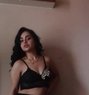 Noor - escort in Dubai Photo 1 of 9