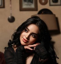 Noor - puta in Dubai Photo 3 of 12