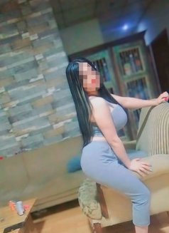 Nariman - escort in Erbil Photo 6 of 7