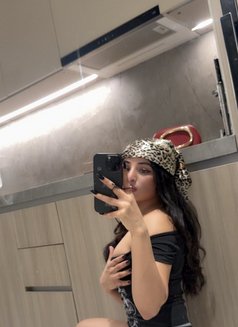 Noor VIP - escort in Dubai Photo 3 of 13
