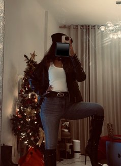 Noor VIP - escort in Dubai Photo 9 of 10