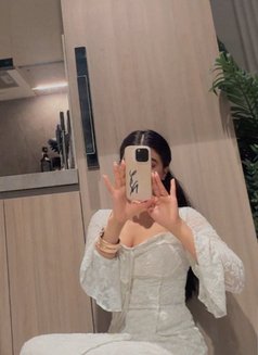 Noor VIP - escort in Dubai Photo 7 of 15