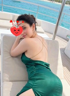 Noora,bosher - escort in Muscat Photo 2 of 3