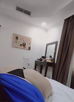 Noora - masseuse in Al Manama Photo 7 of 7