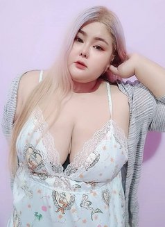 Noora - escort in Al Manama Photo 5 of 8