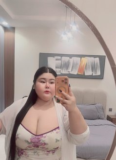 Noora - escort in Riyadh Photo 4 of 5