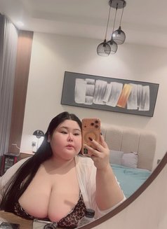 Noora - escort in Riyadh Photo 5 of 5