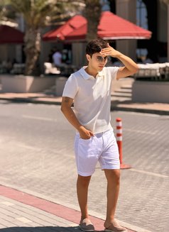 Noornn - Male escort in Riyadh Photo 5 of 12