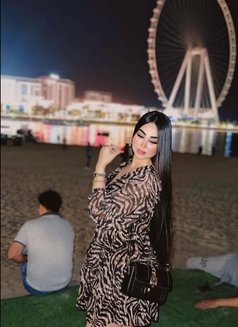 Nora Arabic - puta in Muscat Photo 1 of 5