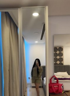 Nora - puta in Al Manama Photo 8 of 8