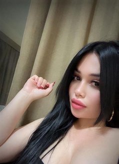 Nora - escort in Al Manama Photo 5 of 11