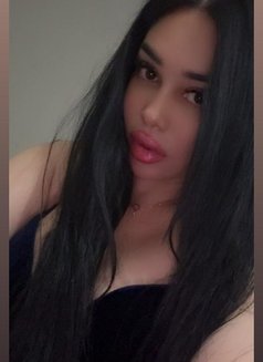 Nora - escort in Al Manama Photo 6 of 11