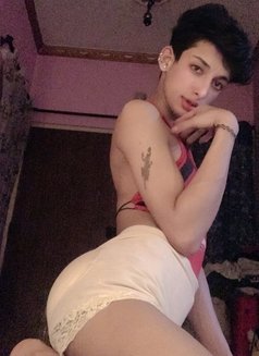 Nora Famboy - Transsexual escort in Bangalore Photo 7 of 8