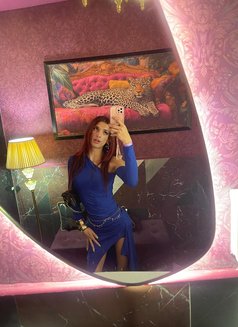 Nora Famboy - Acompañantes transexual in New Delhi Photo 21 of 23