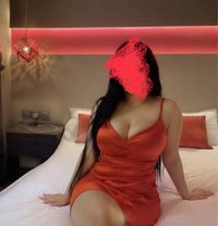 Nora - escort in Muscat