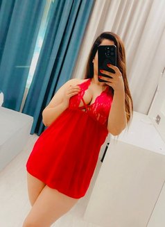 Mona - escort in Muscat Photo 5 of 5