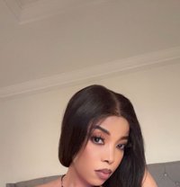 Nora - masseuse in Accra
