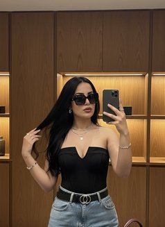 Nora - escort in Dubai Photo 3 of 6