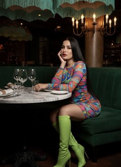 Nora - escort in Dubai Photo 4 of 6