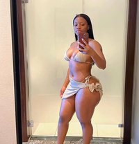 Nora - escort in Kuwait
