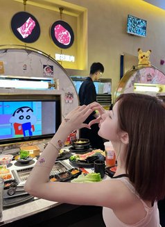 Nora - escort in Singapore Photo 9 of 9