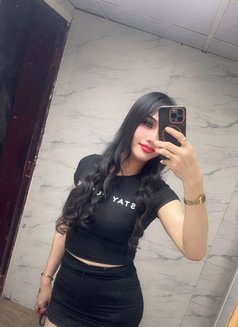 Nora Vip - Transsexual escort in Muscat Photo 8 of 9