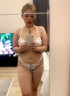 Norah. 23 - masseuse in Riyadh Photo 2 of 4